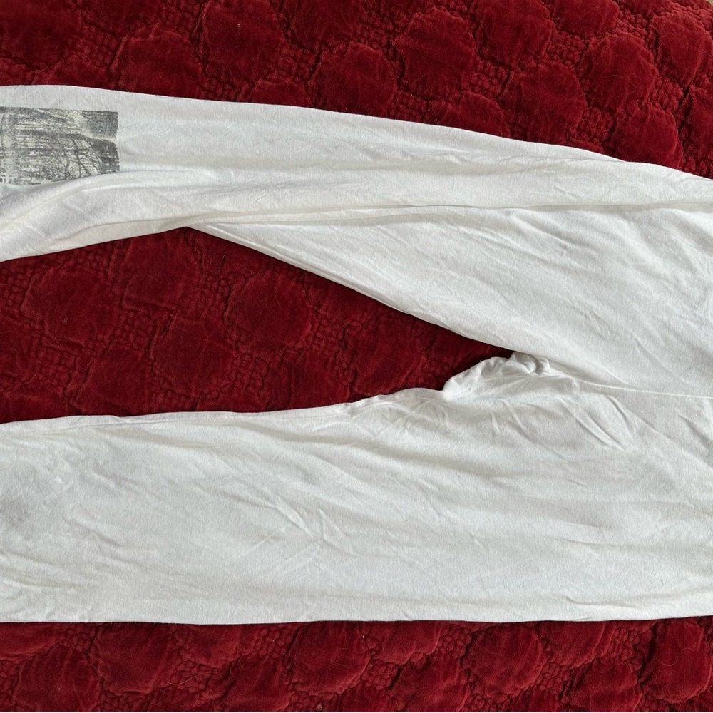 Cropped white leggings